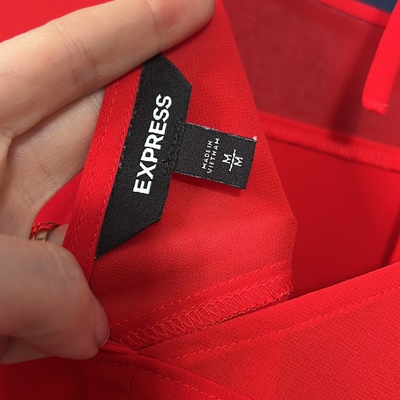 EXPRESS TOP - Picture 3 of 5